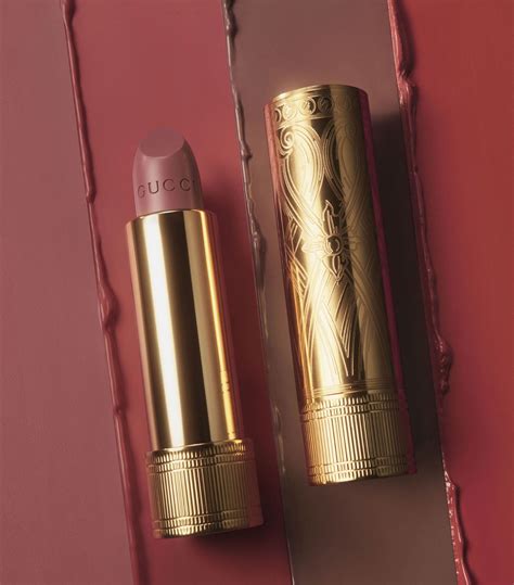 gucci lipstick mary mauve.